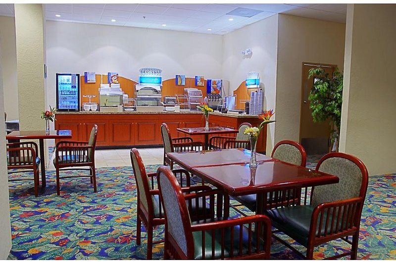 Holiday Inn Express Boca Raton - West By Ihg Exterior photo