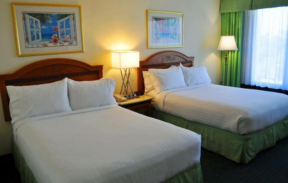 Holiday Inn Express Boca Raton - West By Ihg Exterior photo